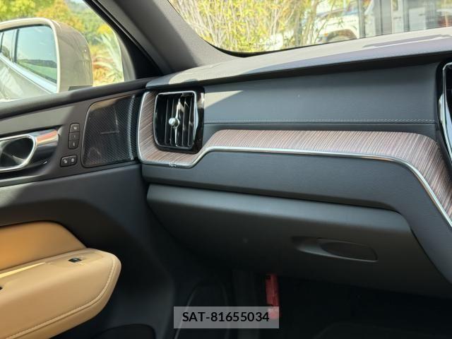 Volvo XC60 2022-09 6547276-14
