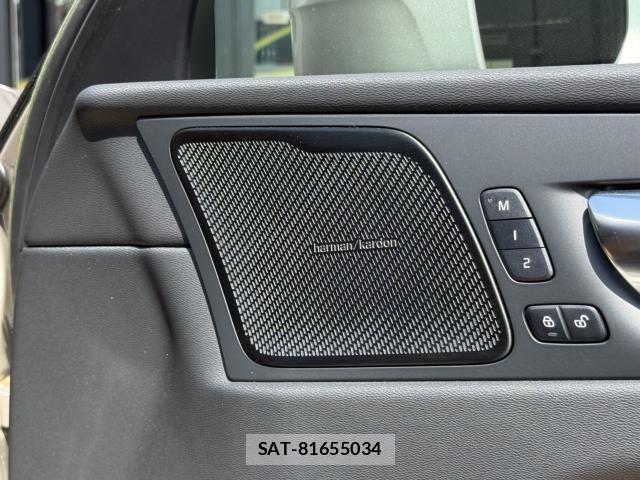Volvo XC60 2022-09 6547276-24