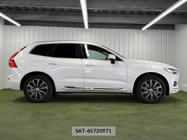 Volvo XC60 2018-07 6547277-14