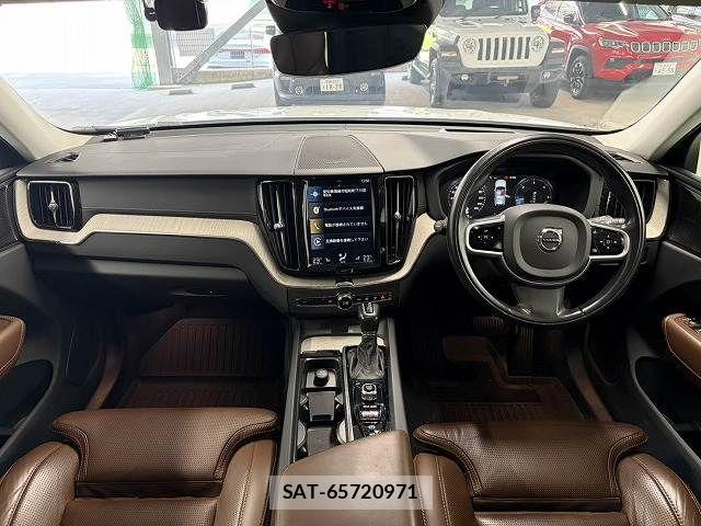 Volvo XC60 2018-07 6547277-2