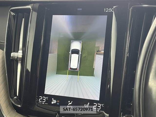 Volvo XC60 2018-07 6547277-4