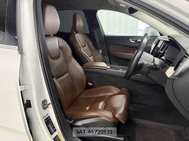 Volvo XC60 2018-07 6547277-6