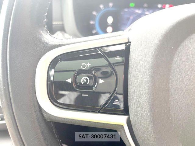 Volvo XC60 2022-04 6615536-11
