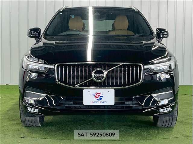Volvo XC60 2021-03 6674072-12