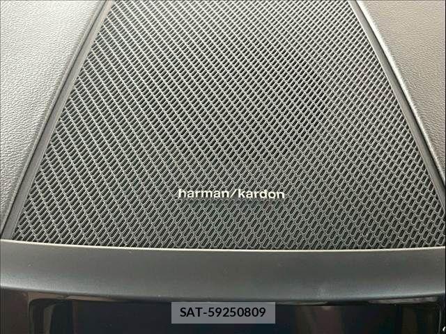 Volvo XC60 2021-03 6674072-5