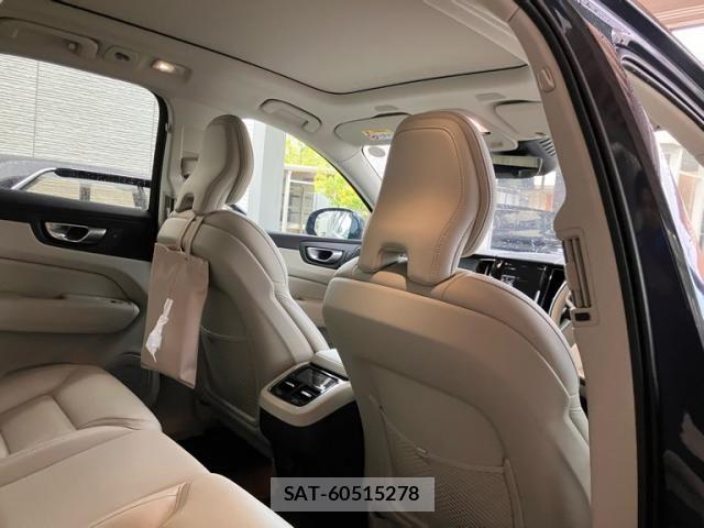 Volvo XC60 2023-08 6674070-15