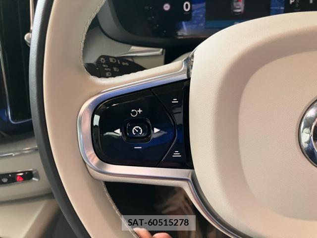 Volvo XC60 2023-08 6674070-18