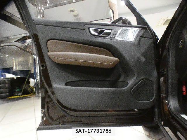 Volvo XC60 2021-05 6678661-20