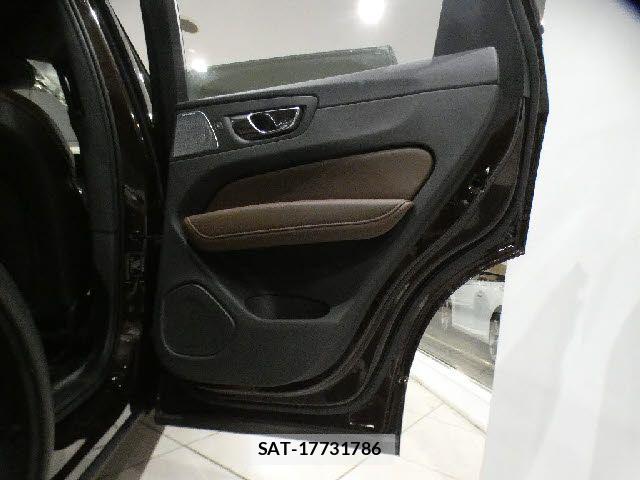Volvo XC60 2021-05 6678661-23