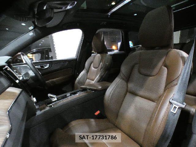 Volvo XC60 2021-05 6678661-25