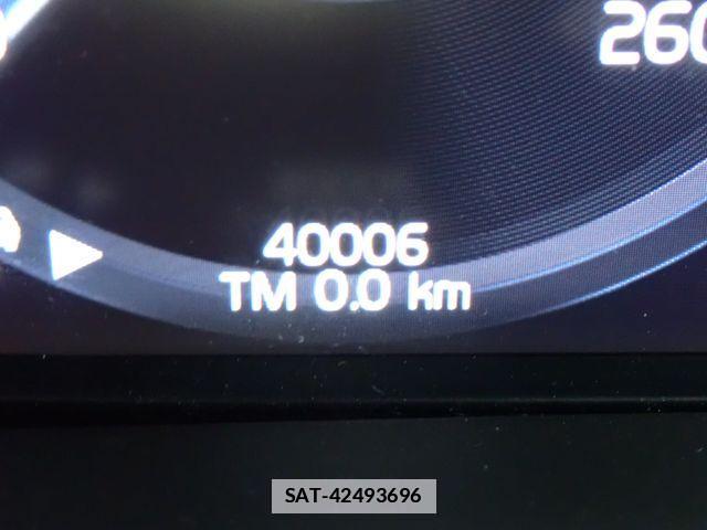 Volvo XC60 2021-01 6678659-11