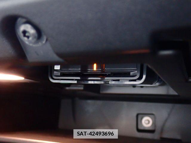 Volvo XC60 2021-01 6678659-19