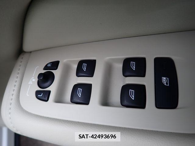 Volvo XC60 2021-01 6678659-20