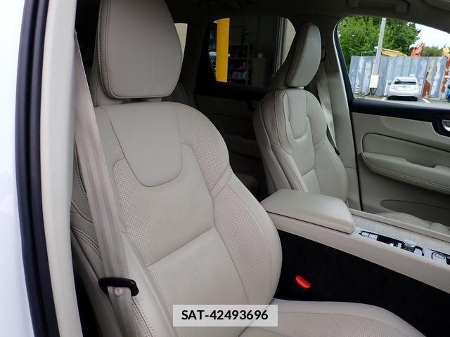 Volvo XC60 2021-01 6678659-22