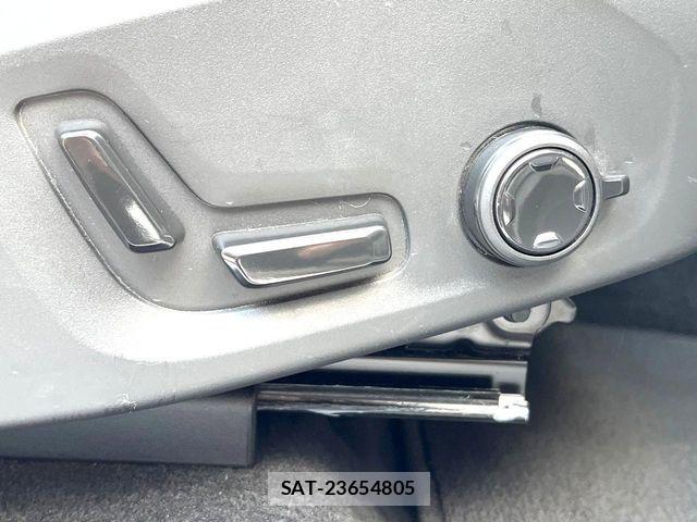 Volvo XC60 2022-10 6753811-9