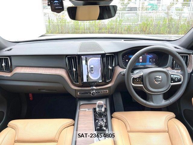Volvo XC60 2022-10 6753811-1