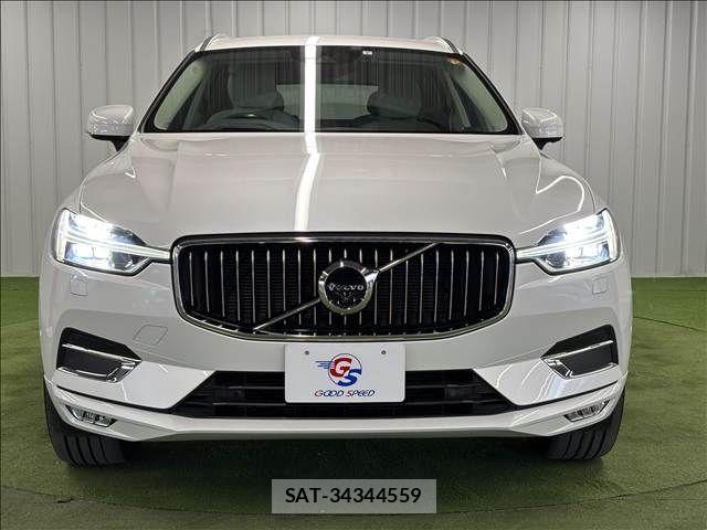 Volvo XC60 2021-07 6817886-12
