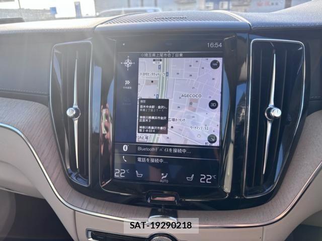Volvo XC60 2020-06 6915082-21