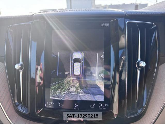 Volvo XC60 2020-06 6915082-22