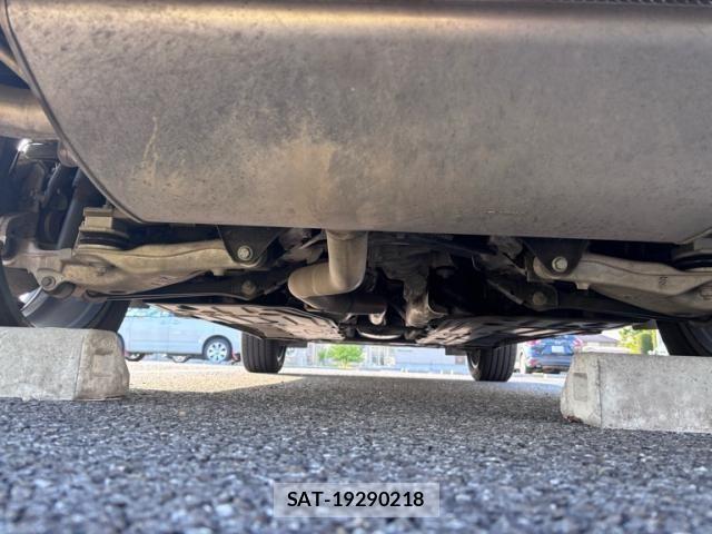Volvo XC60 2020-06 6915082-7