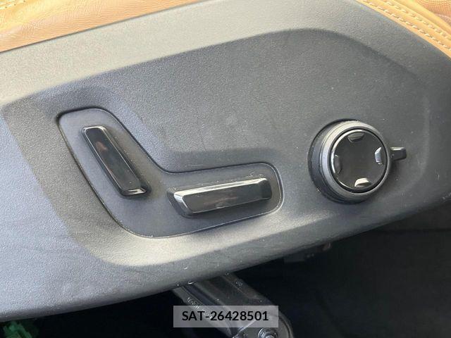 Volvo XC60 2021-06 6915081-8