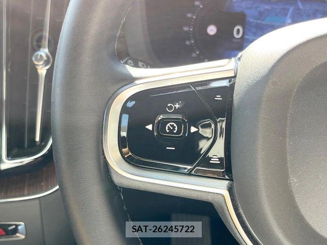 Volvo XC60 2023-10 7061285-11