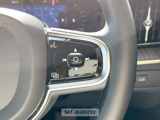 Volvo XC60 2023-10 7061285-12