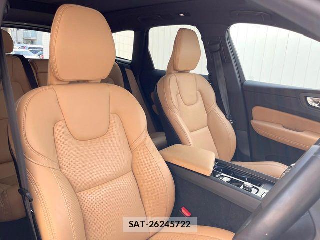 Volvo XC60 2023-10 7061285-14