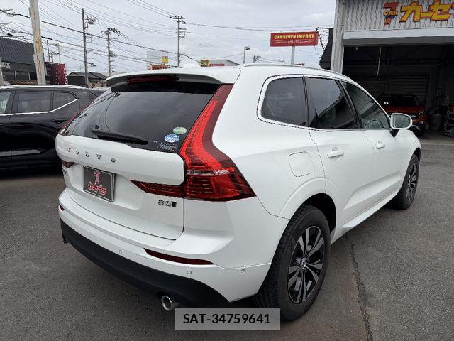 Volvo XC60 2021-03 7061288-1