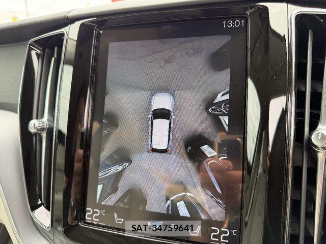 Volvo XC60 2021-03 7061288-8