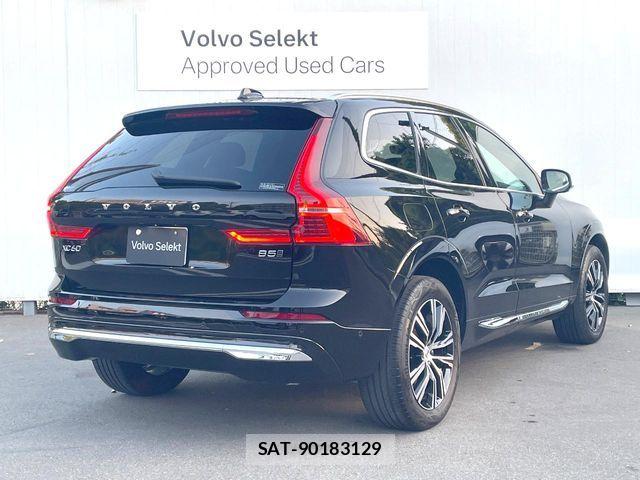 Volvo XC60 2022-06 7061283-16