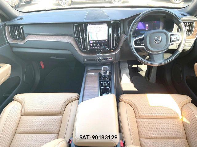 Volvo XC60 2022-06 7061283-1