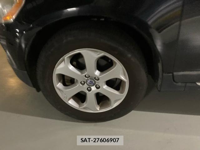 Volvo XC60 2011-06 7061291-11