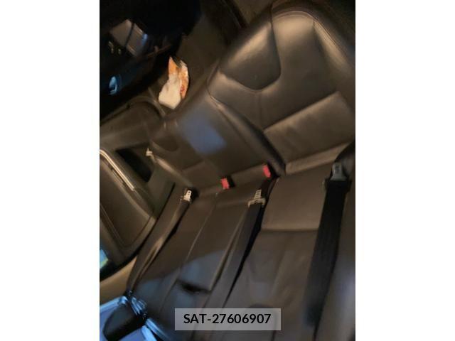 Volvo XC60 2011-06 7061291-13