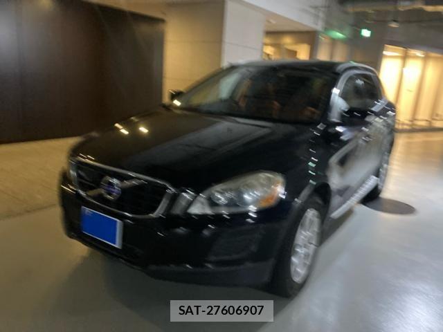 Volvo XC60 2011-06 7061291-1
