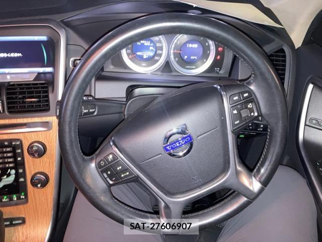 Volvo XC60 2011-06 7061291-20