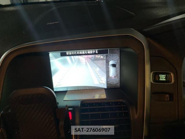 Volvo XC60 2011-06 7061291-27