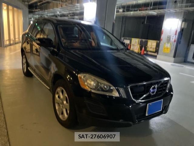 Volvo XC60 2011-06 7061291-2