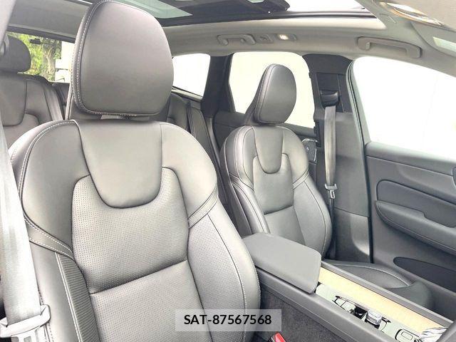 Volvo XC60 2025-06 7061280-14