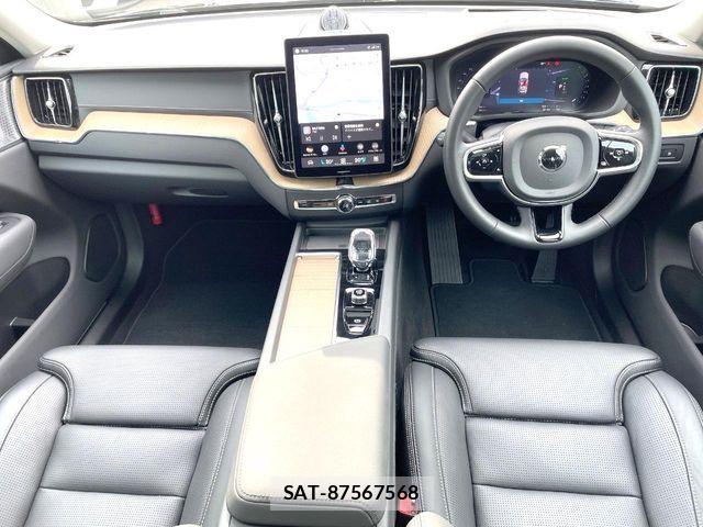 Volvo XC60 2025-06 7061280-1
