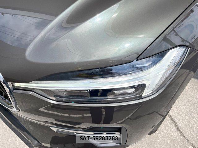 Volvo XC60 2021-12 7061286-16