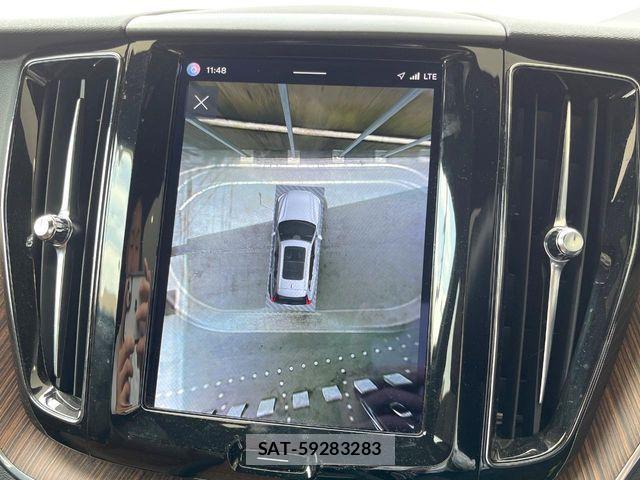 Volvo XC60 2021-12 7061286-5