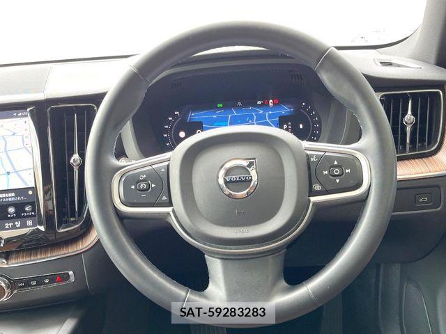 Volvo XC60 2021-12 7061286-8