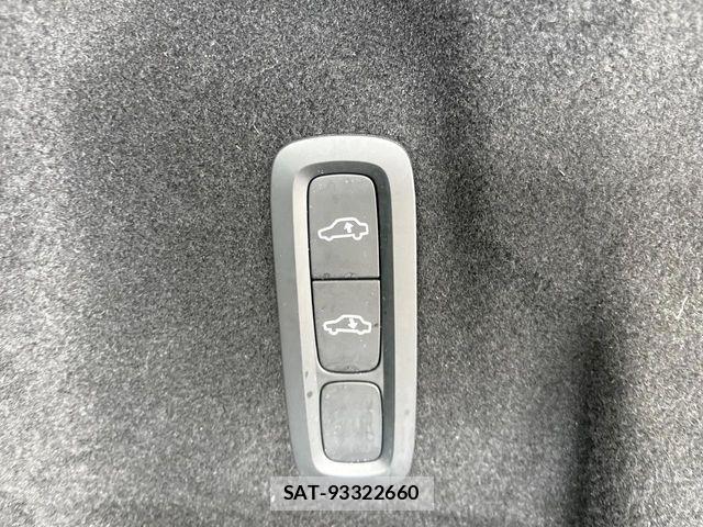 Volvo XC60 2021-11 7226826-19