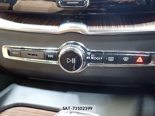 Volvo XC60 2021-11 7226832-14
