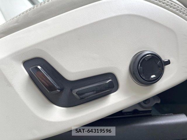 Volvo XC60 2017-10 7226820-9