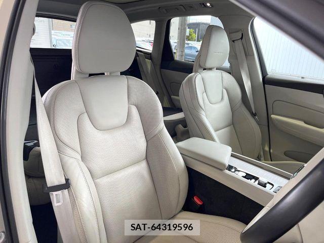 Volvo XC60 2017-10 7226820-13