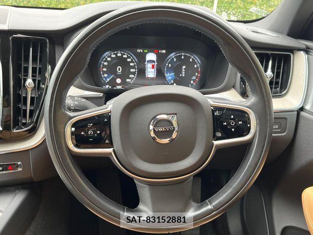 Volvo XC60 2017-11 7226818-11