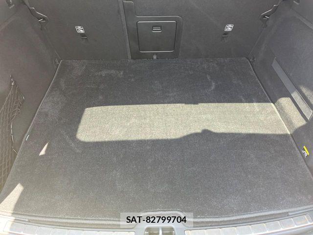 Volvo XC60 2018-04 7226822-13
