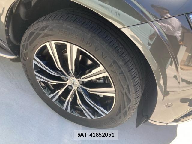 Volvo XC60 2022-09 7226828-9